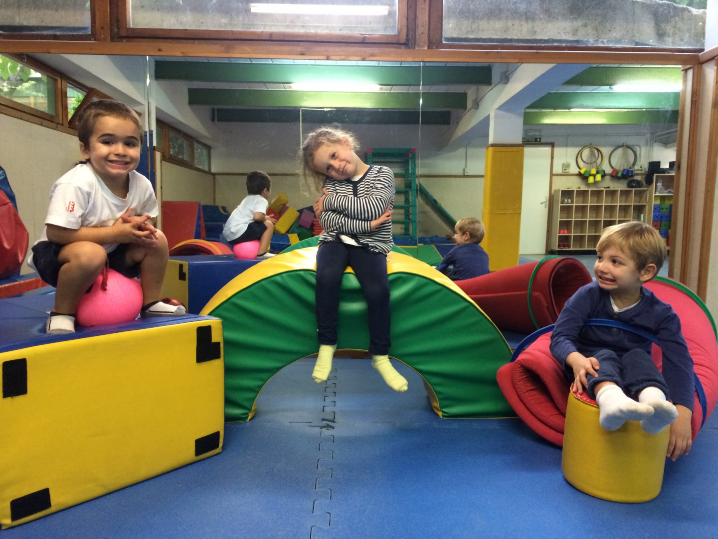 Click to enlarge image Escola_Psicomotricitat_dijous.jpg