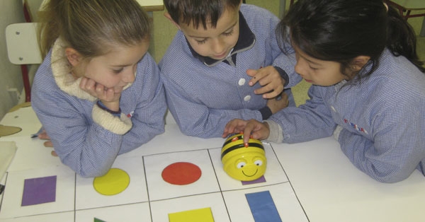 Els BEEBOTS, uns robots trapelles!