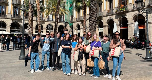 Deu alumnes de l’escola Gauβchule a Braunschweig (Alemanya) fan una estada a la nostra Escola