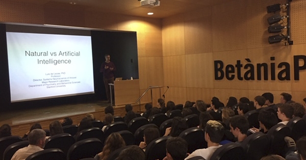 Conferència Natural and Artificial Learning a càrrec de Luís de Lecea