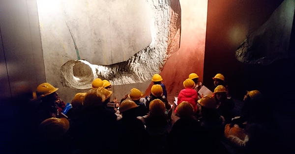 Els alumnes de 5è visitem el Parc Arqueològic de les Mines de Gavà.