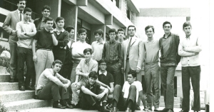 Vols que la nova Biblioteca de Sarrià porti el nom d&#039;Emili Teixidor?