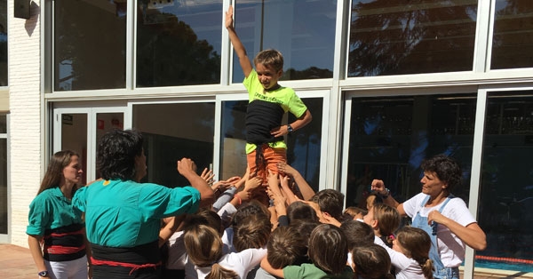 Ens visiten els castellers